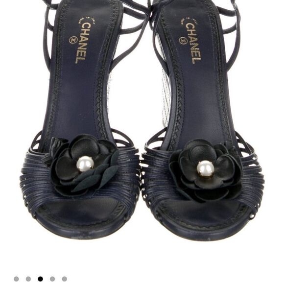 CHANEL Navy/ Black Wedge Sandals with High Heel and Strappy Design Sz 40 - Picture 3 of 5